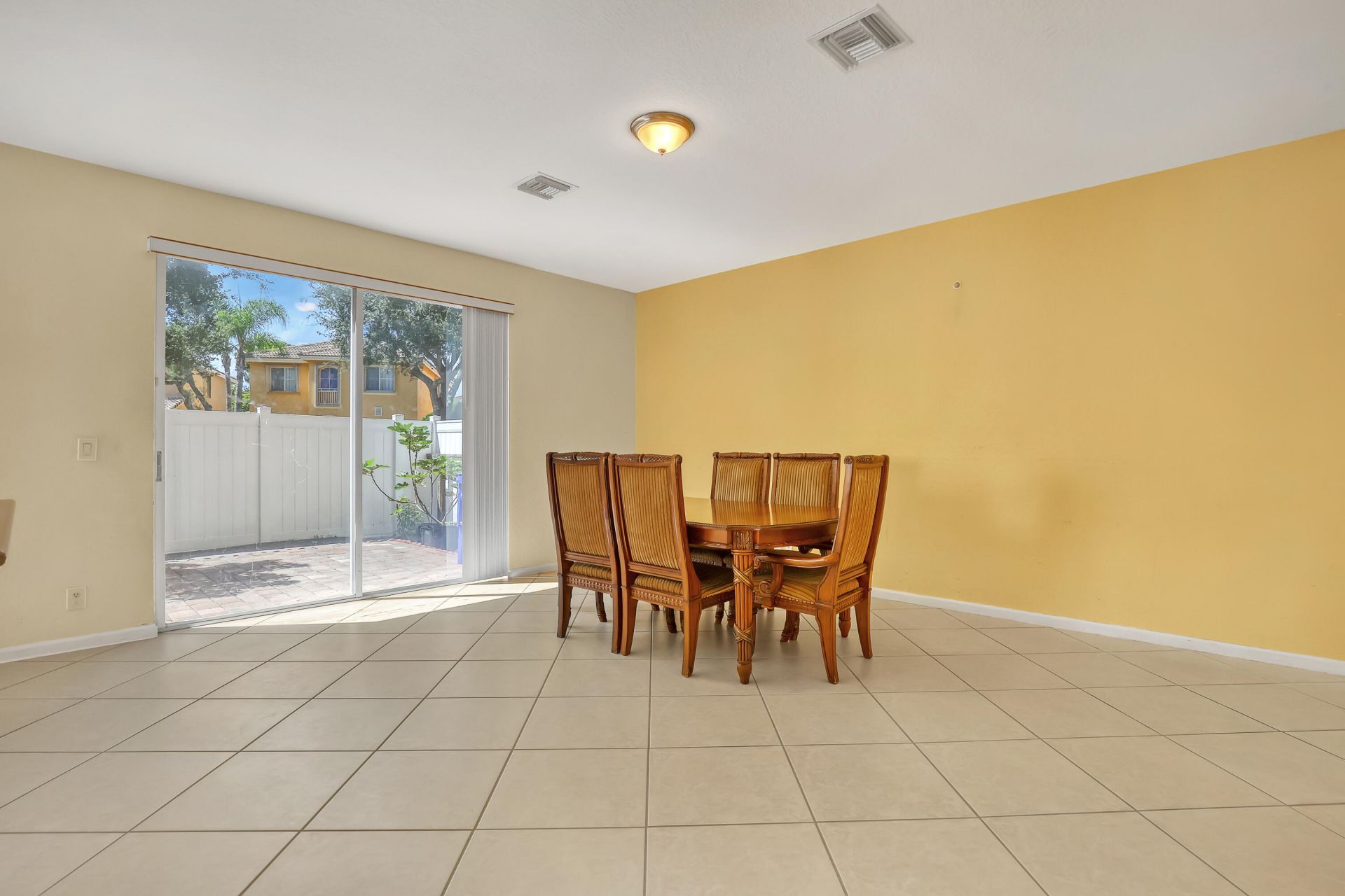 4493 Lake Tahoe Circle, West Palm Beach, FL 33409 Photo
