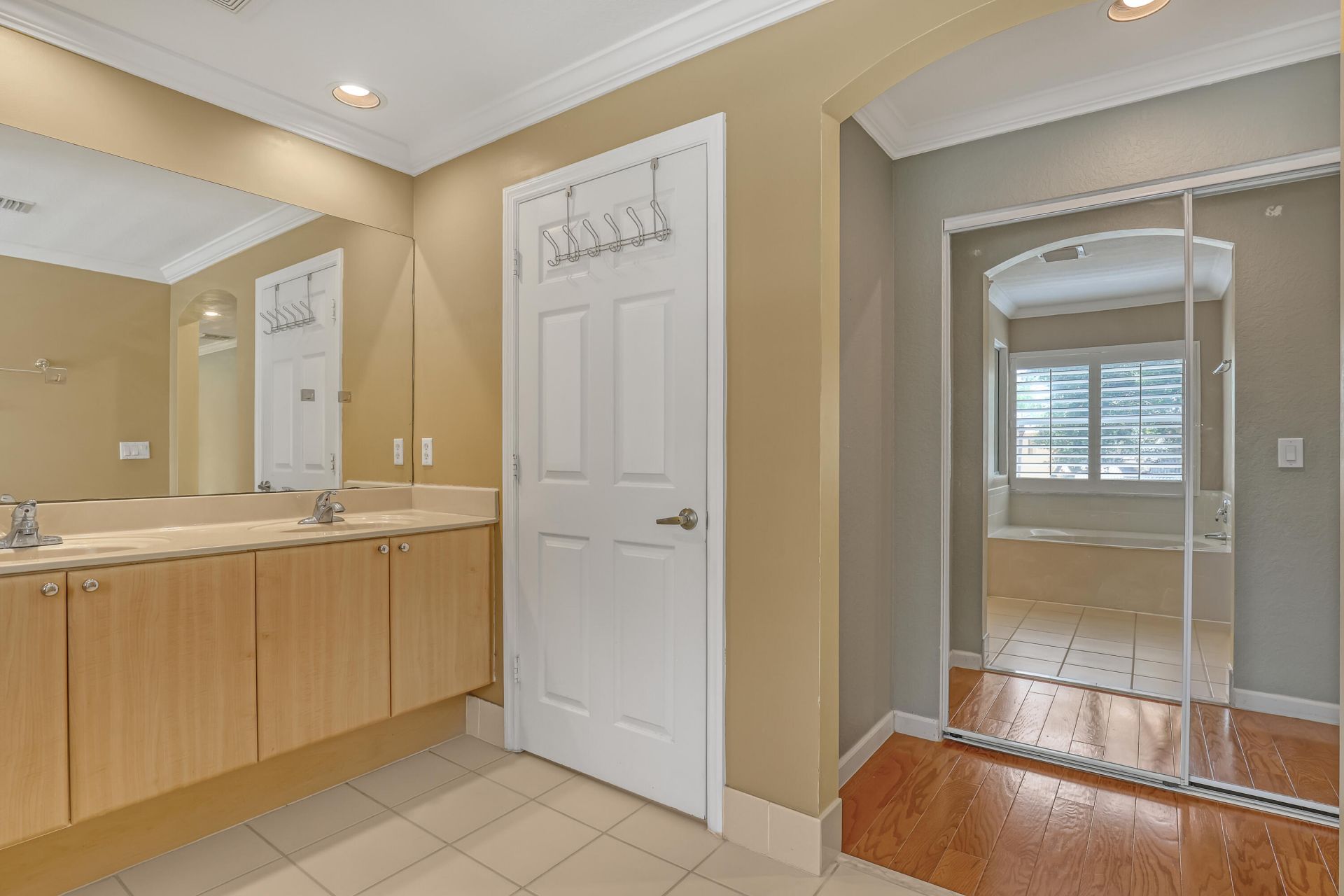 4493 Lake Tahoe Circle, West Palm Beach, FL 33409 Photo