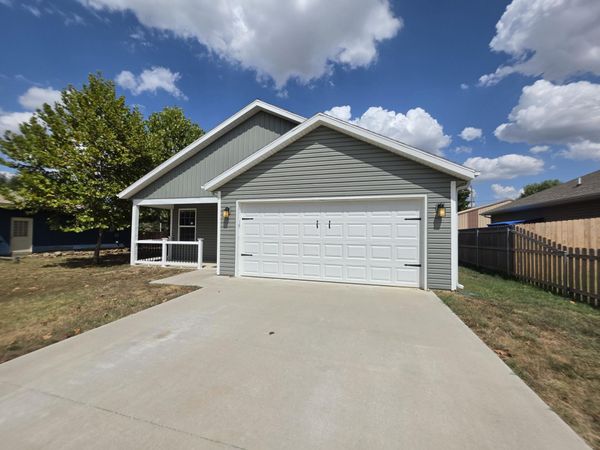 810 Fillmore Street , Mt Vernon, MO 65712