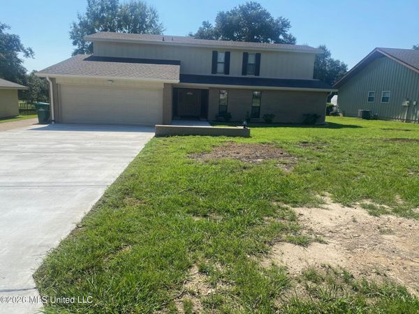 6838 Hilo Street, Diamondhead, MS 39525