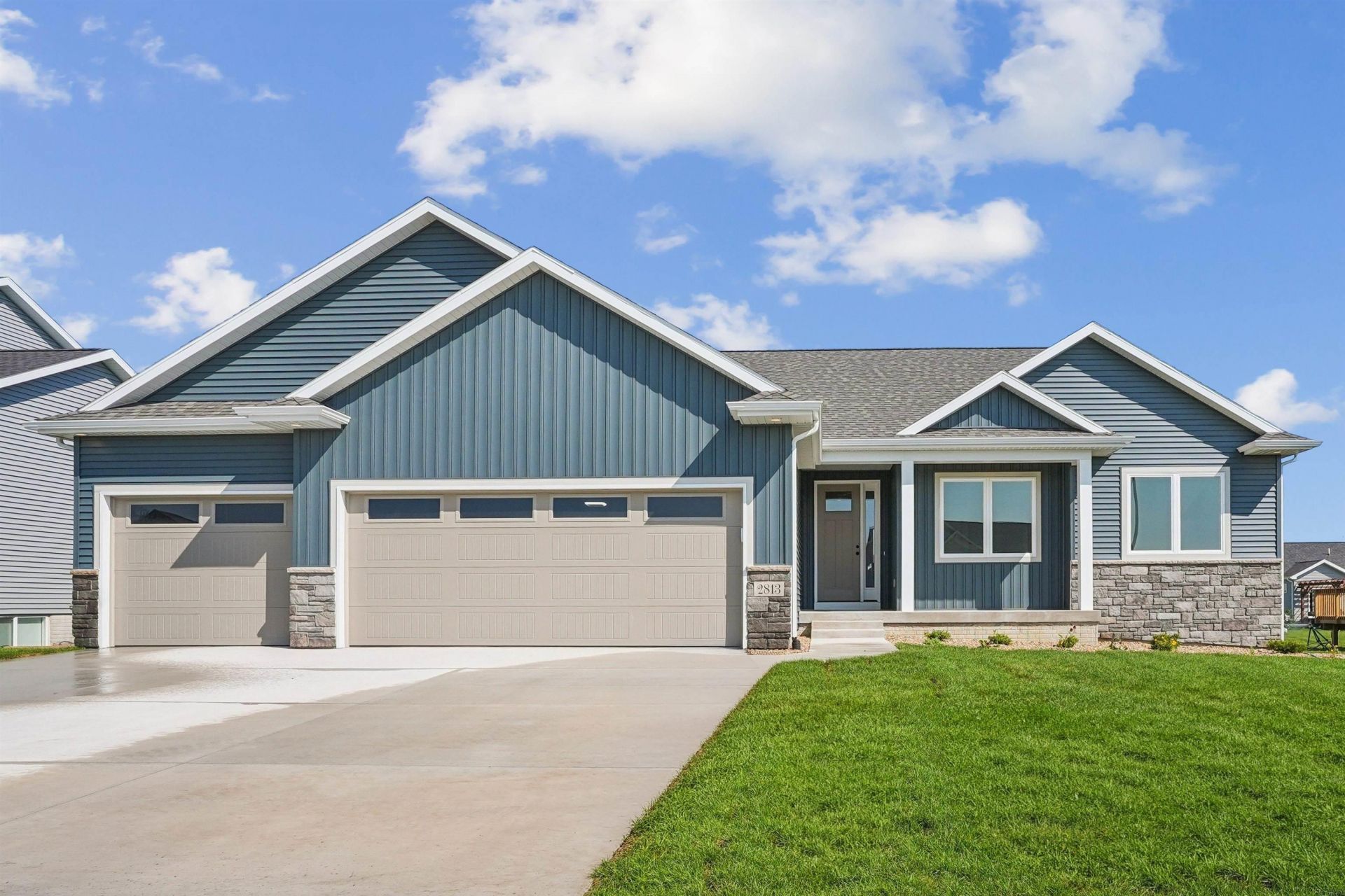 129 Live Oak Drive, Hudson, IA 50643 Main Photo
