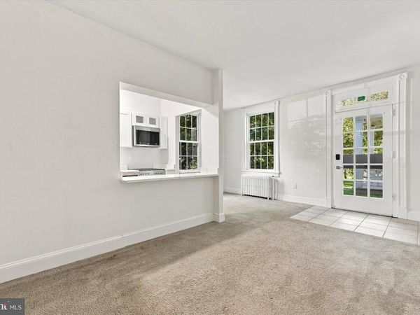 30 N WATERLOO ROAD , Unit 62, DEVON, PA 19333