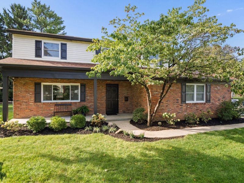 1701 Moreland Drive , Columbus, OH 43220 Photo 2