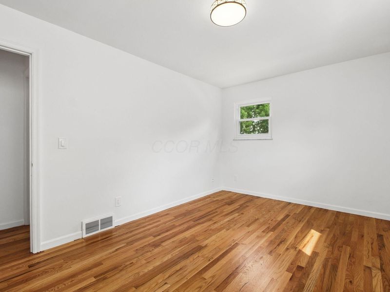1701 Moreland Drive , Columbus, OH 43220 Photo 38