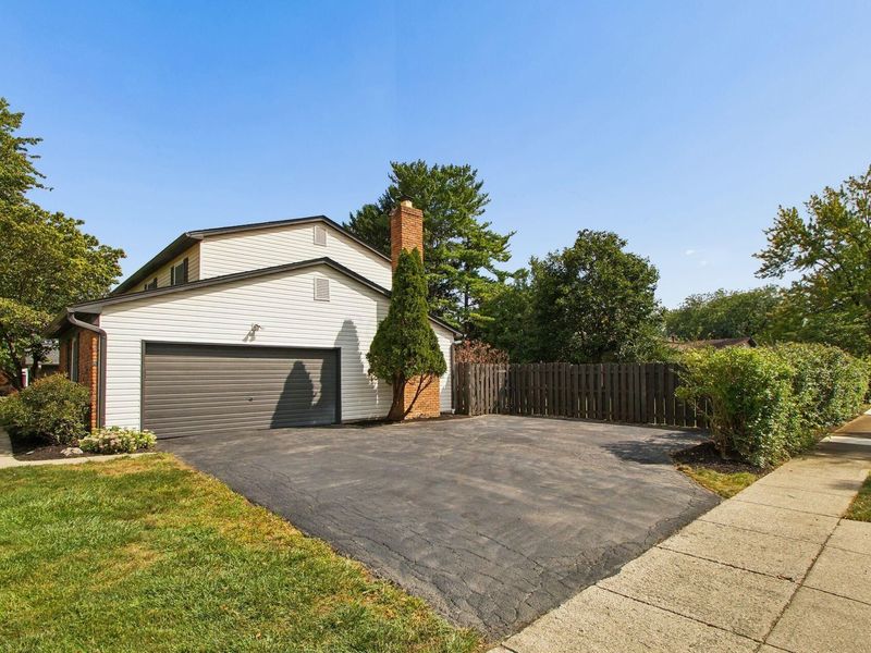 1701 Moreland Drive , Columbus, OH 43220 Photo 47