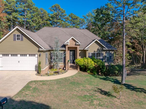 365 Bluff View Drive, Batesville, AR 72501