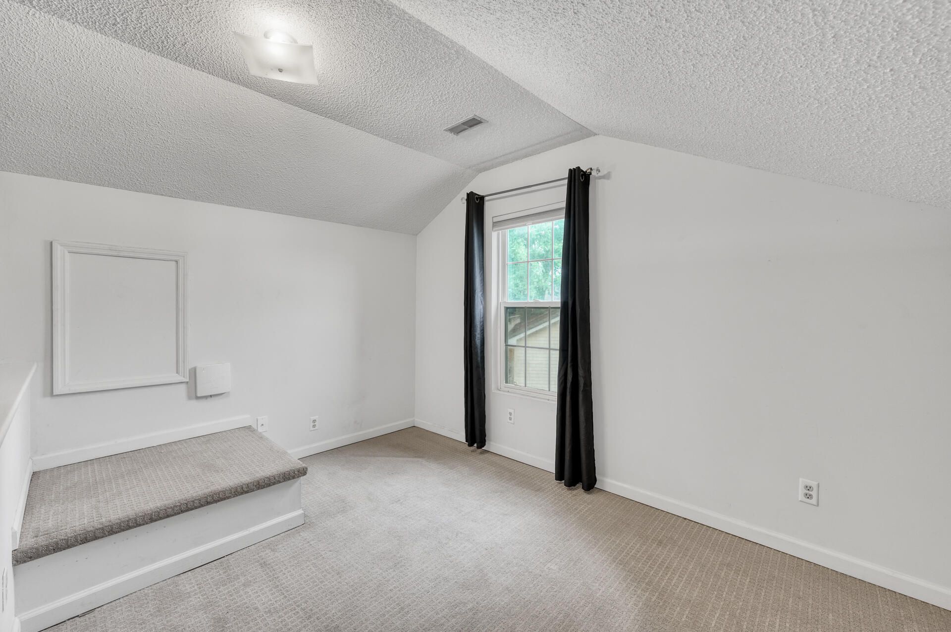 6634 Bent Creek Drive Photo 14