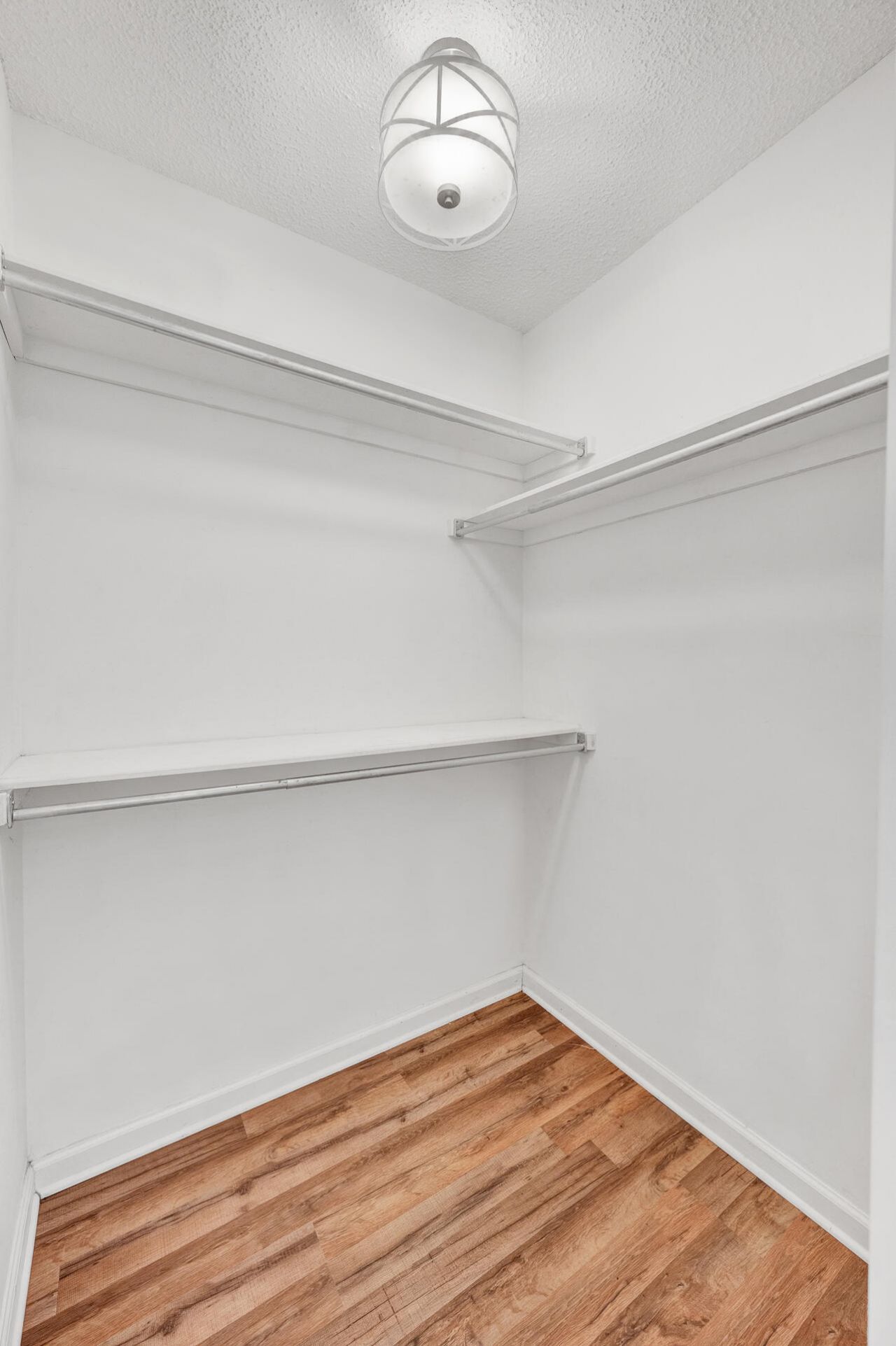 6634 Bent Creek Drive Photo 19