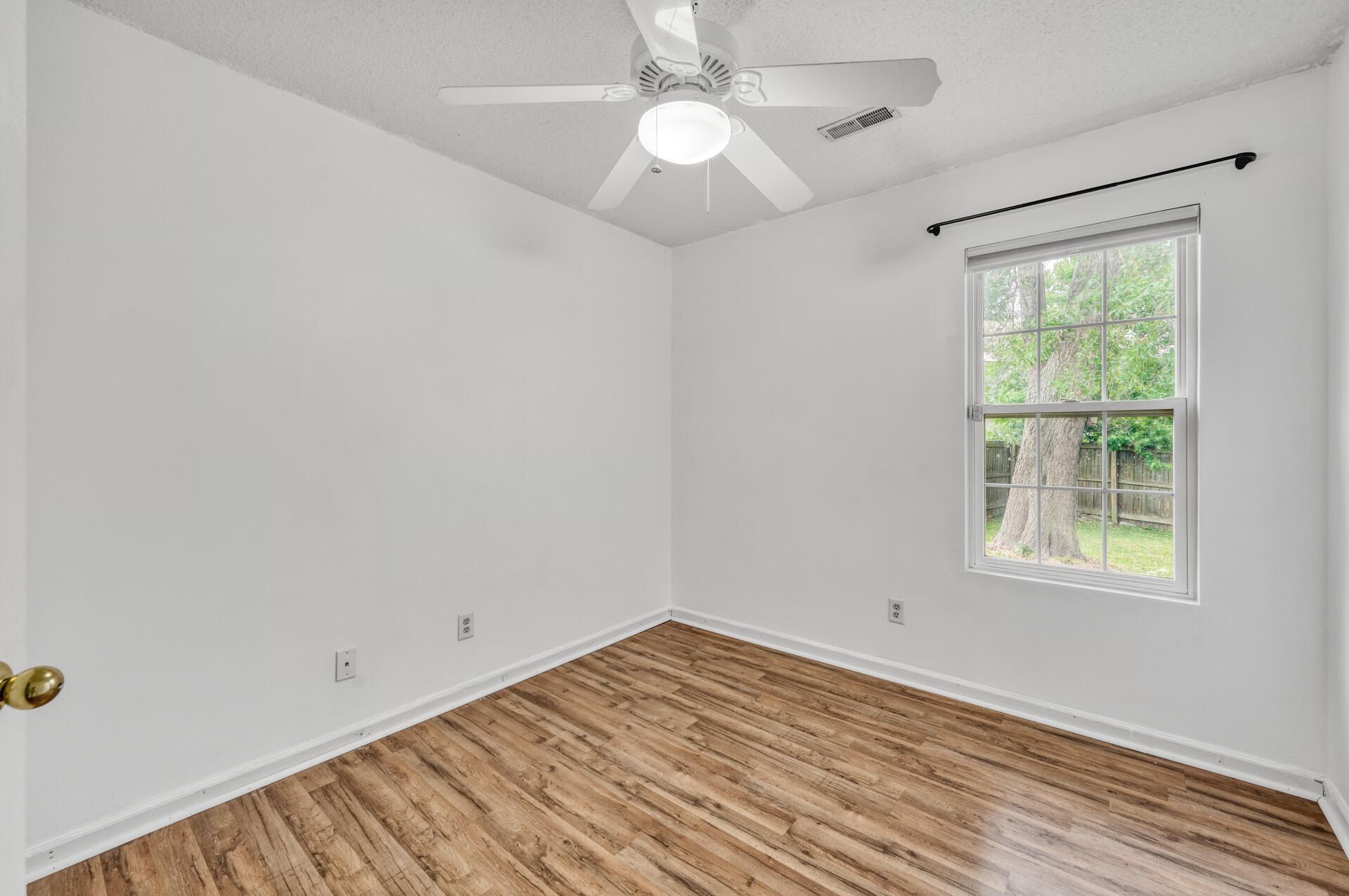 6634 Bent Creek Drive Photo 20
