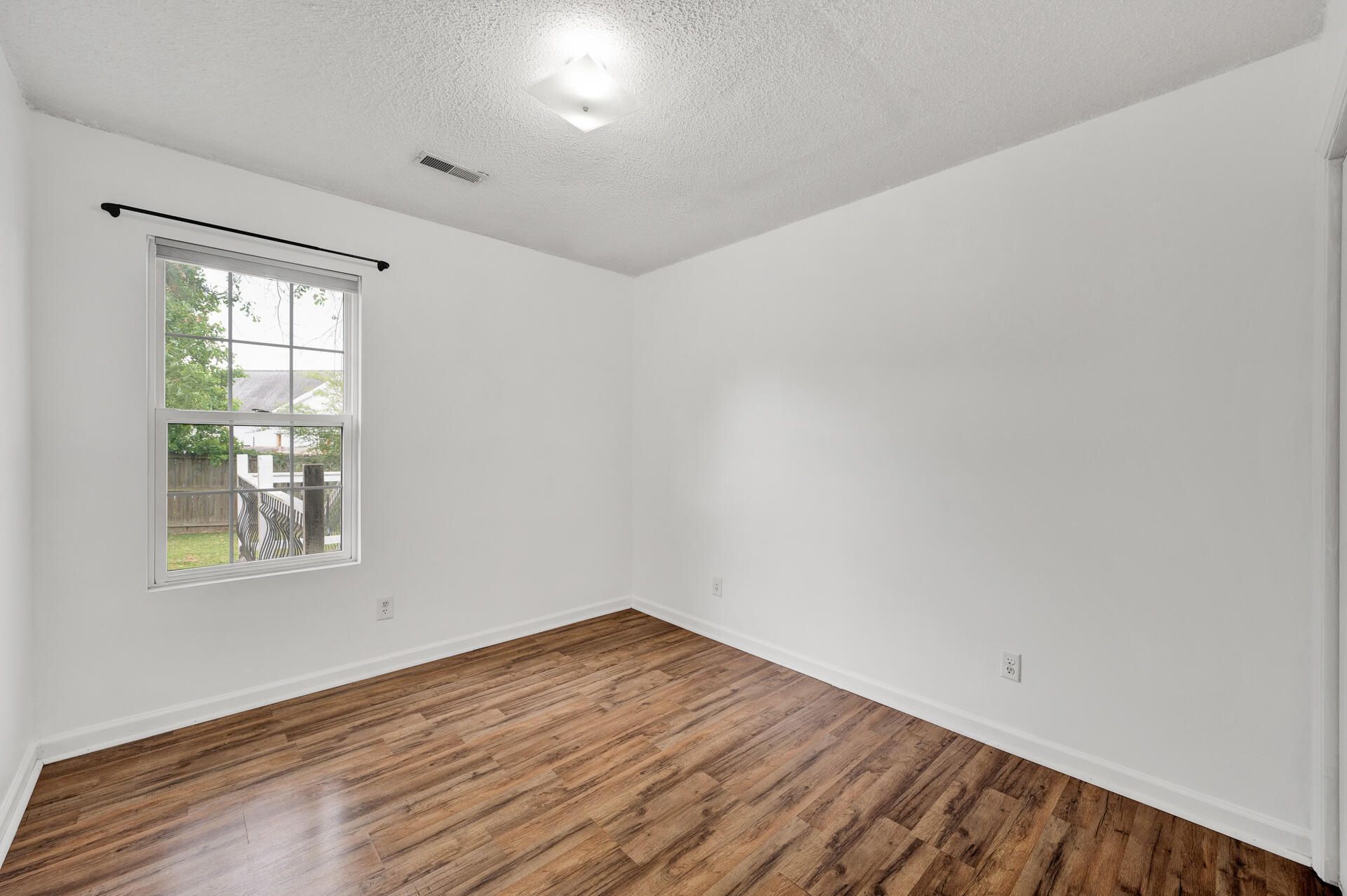 6634 Bent Creek Drive Photo 22