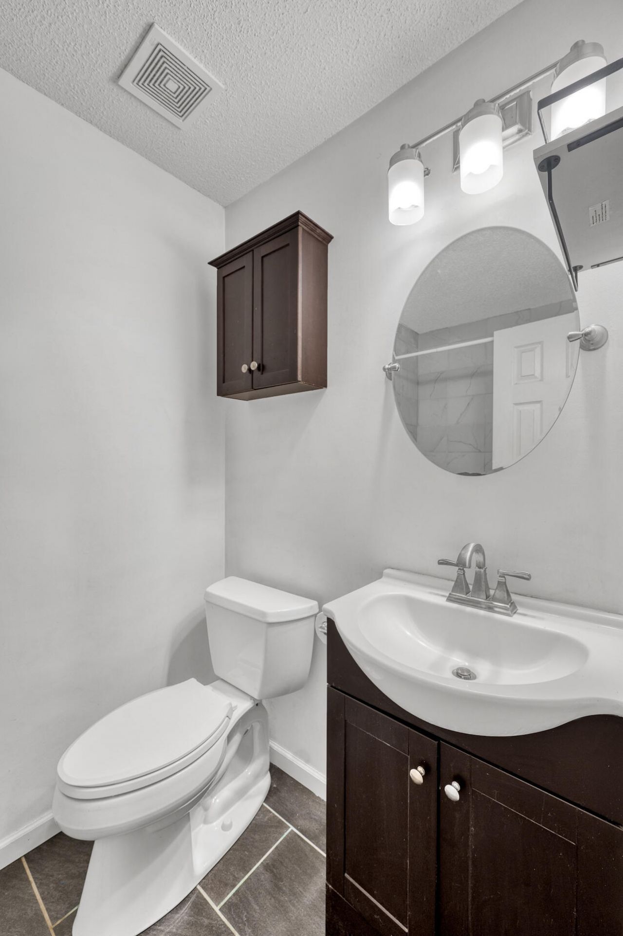 6634 Bent Creek Drive Photo 24