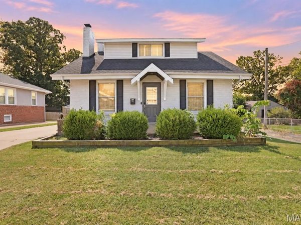 8830 Powell Avenue, St Louis, MO 63144