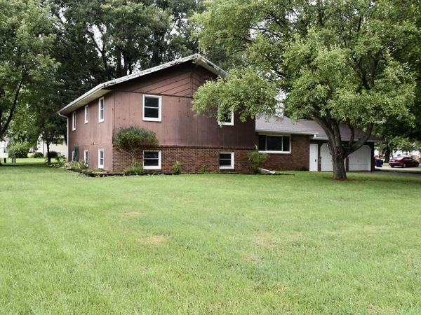 939 6TH ST, Ocheyedan, IA 51354