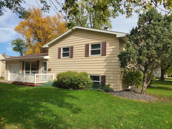 504 11th Street N, Breckenridge, MN 56520