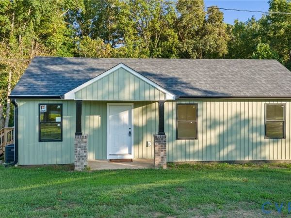 2700 Old Stage Road , Lawrenceville, VA 23868