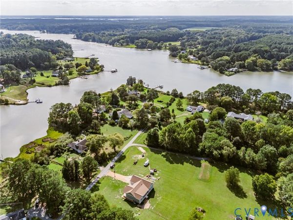 66 Kayak Trail , Mathews, VA 23109