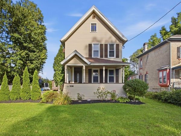 116 S Seward Avenue, Auburn, NY 13021