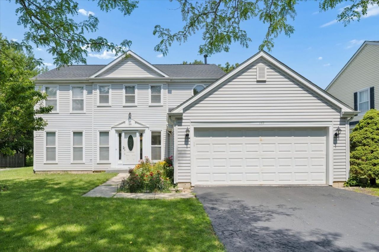 140 N Fiore Parkway, Vernon Hills, IL 60061 Main Photo