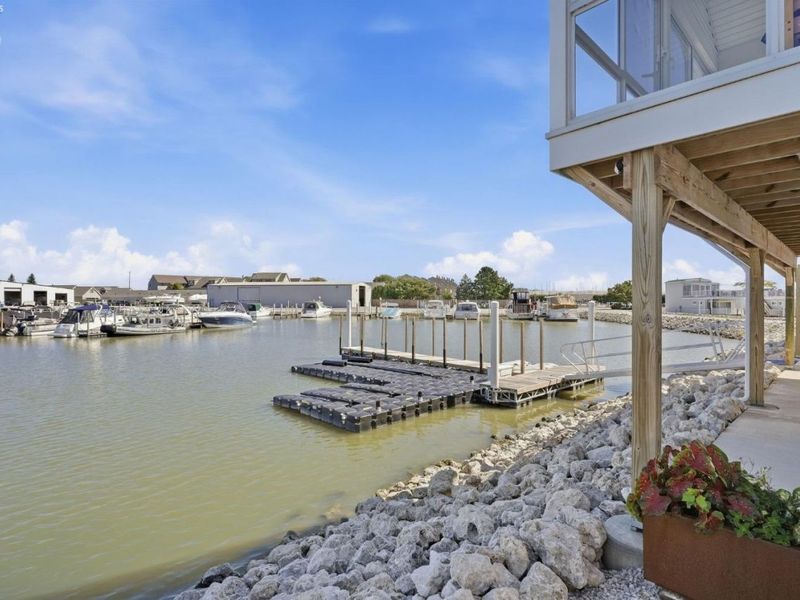 545 W Lakeshore Drive, Unit 2, Port Clinton, OH 43452 Photo 27