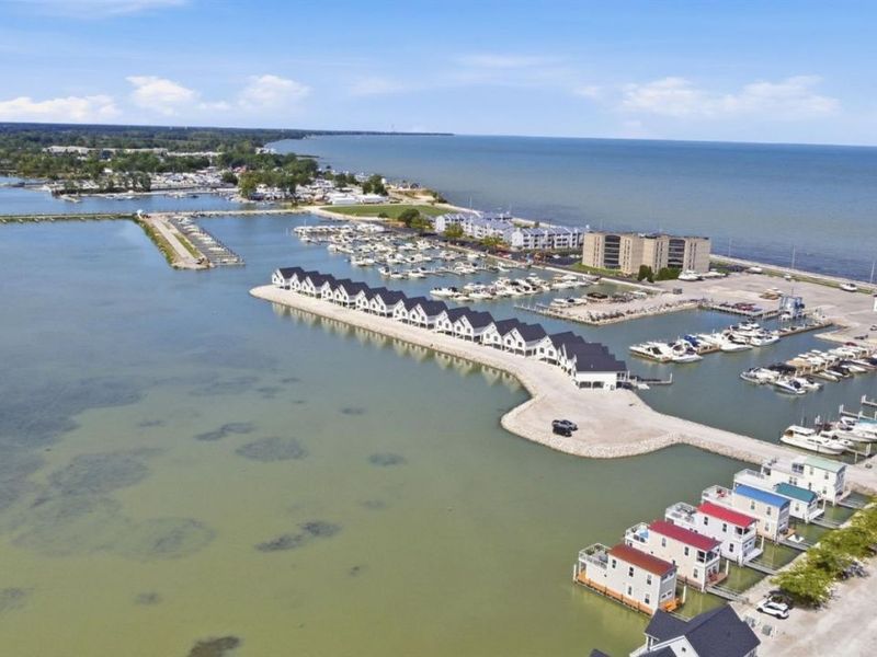 545 W Lakeshore Drive, Unit 2, Port Clinton, OH 43452 Photo 35