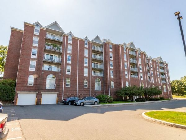 100 Boatswains Way, Unit 308, Chelsea, MA 02150