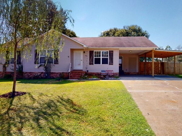 2165 Lanes Ferry Road , Newbern, TN 38059
