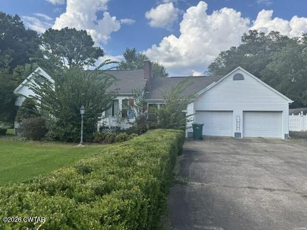 1062 Milan Heights , Milan, TN 38358