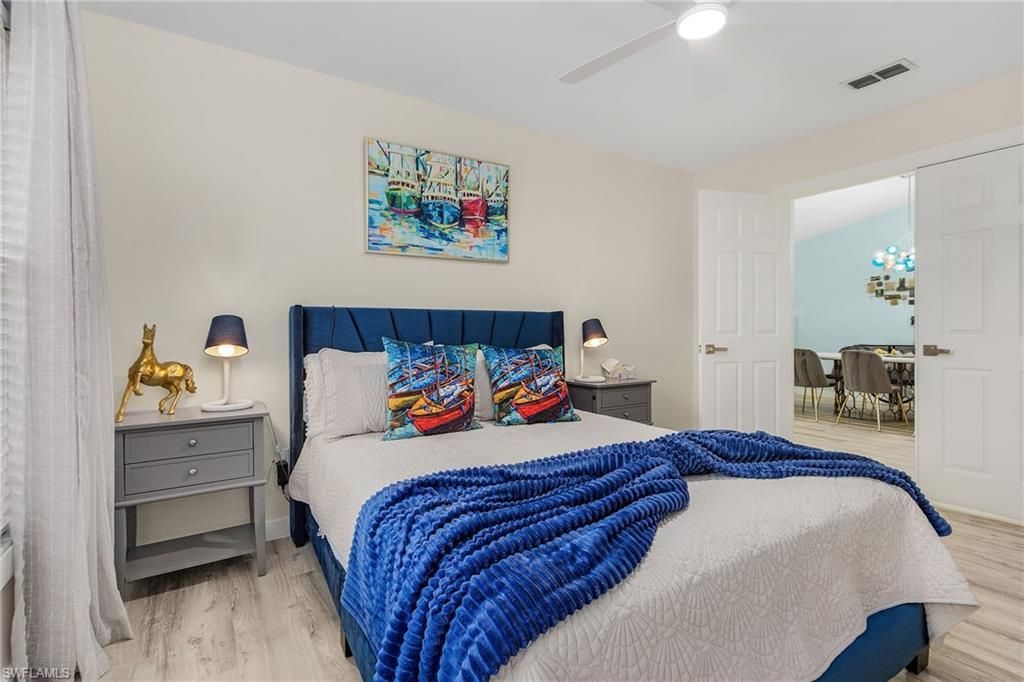 1899 Piccadilly Circus , Naples, FL 34112 Photo