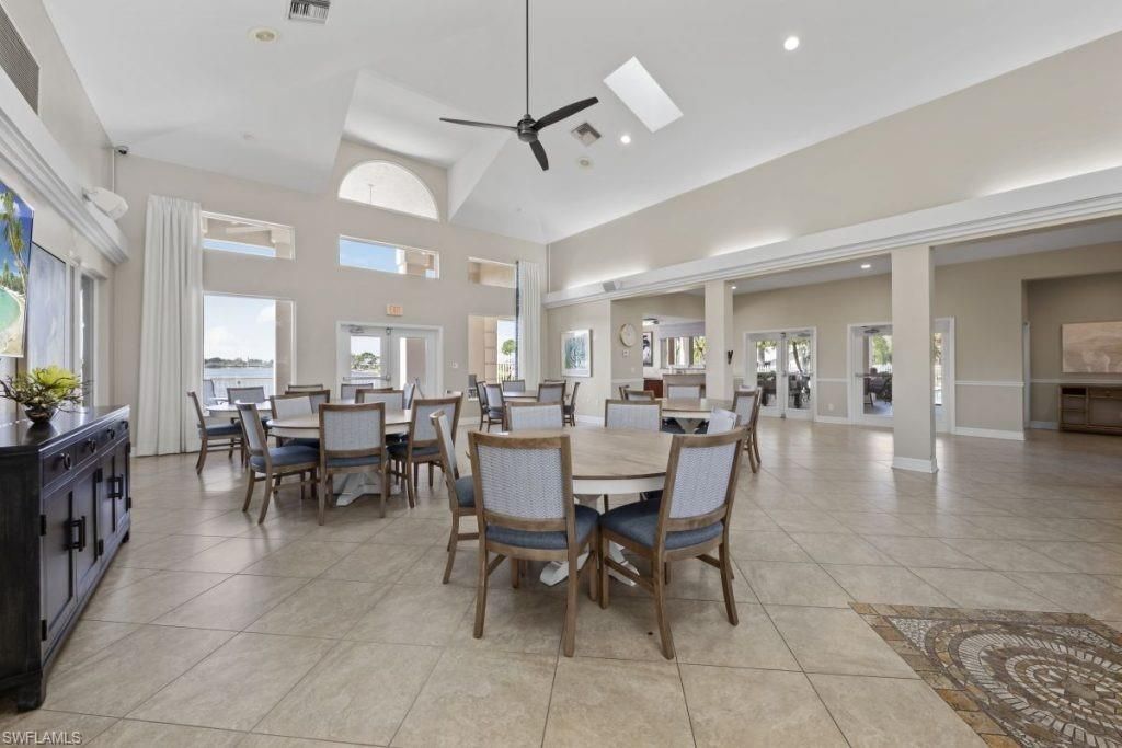 1899 Piccadilly Circus , Naples, FL 34112 Photo