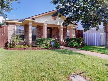2336 Summit Lane, Dallas, TX 75227