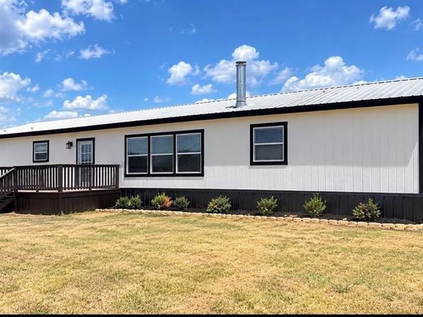 2833 Highland Road, Springtown, TX 76082