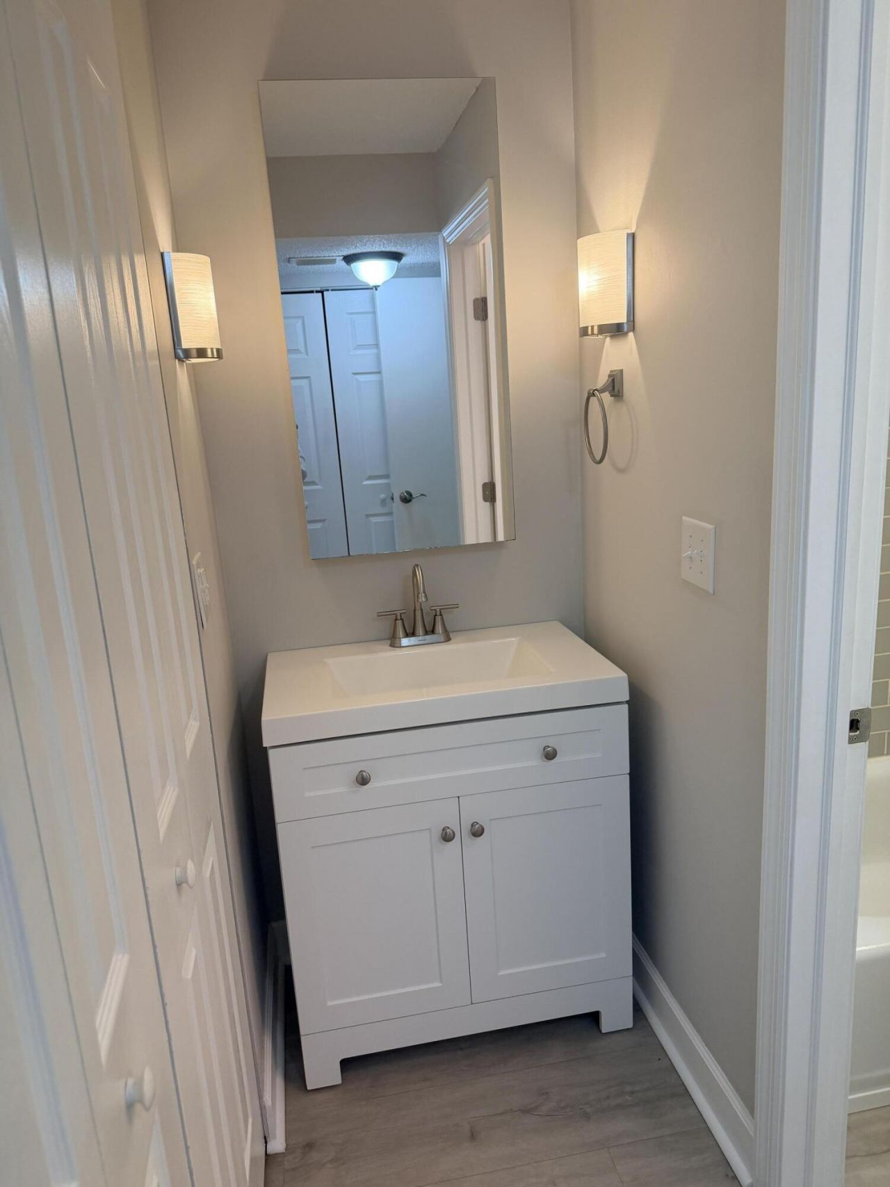3740 Inverrary Drive, Unit 2Y, Lauderhill, FL 33319 Photo