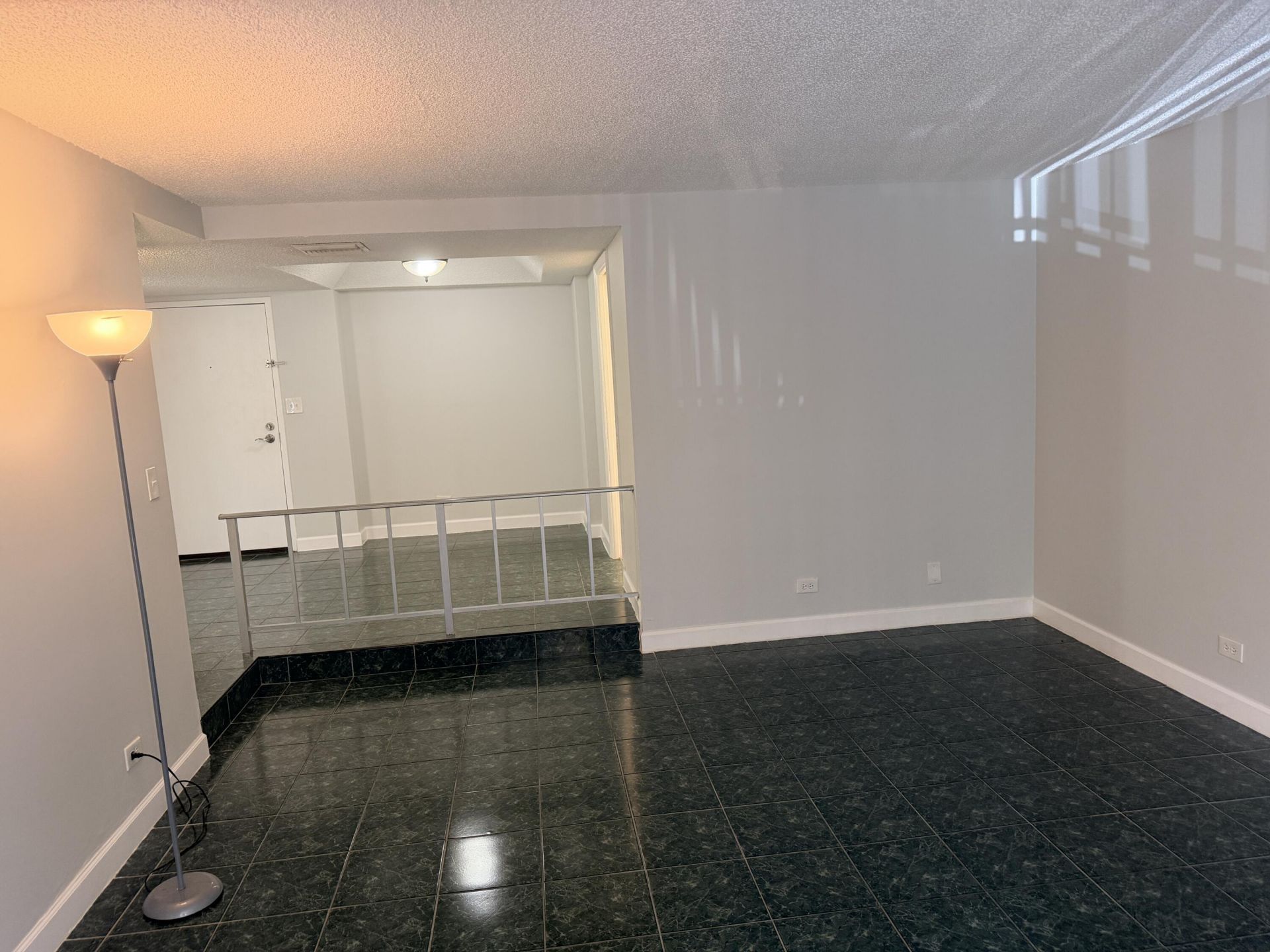 3740 Inverrary Drive, Unit 2Y, Lauderhill, FL 33319 Photo