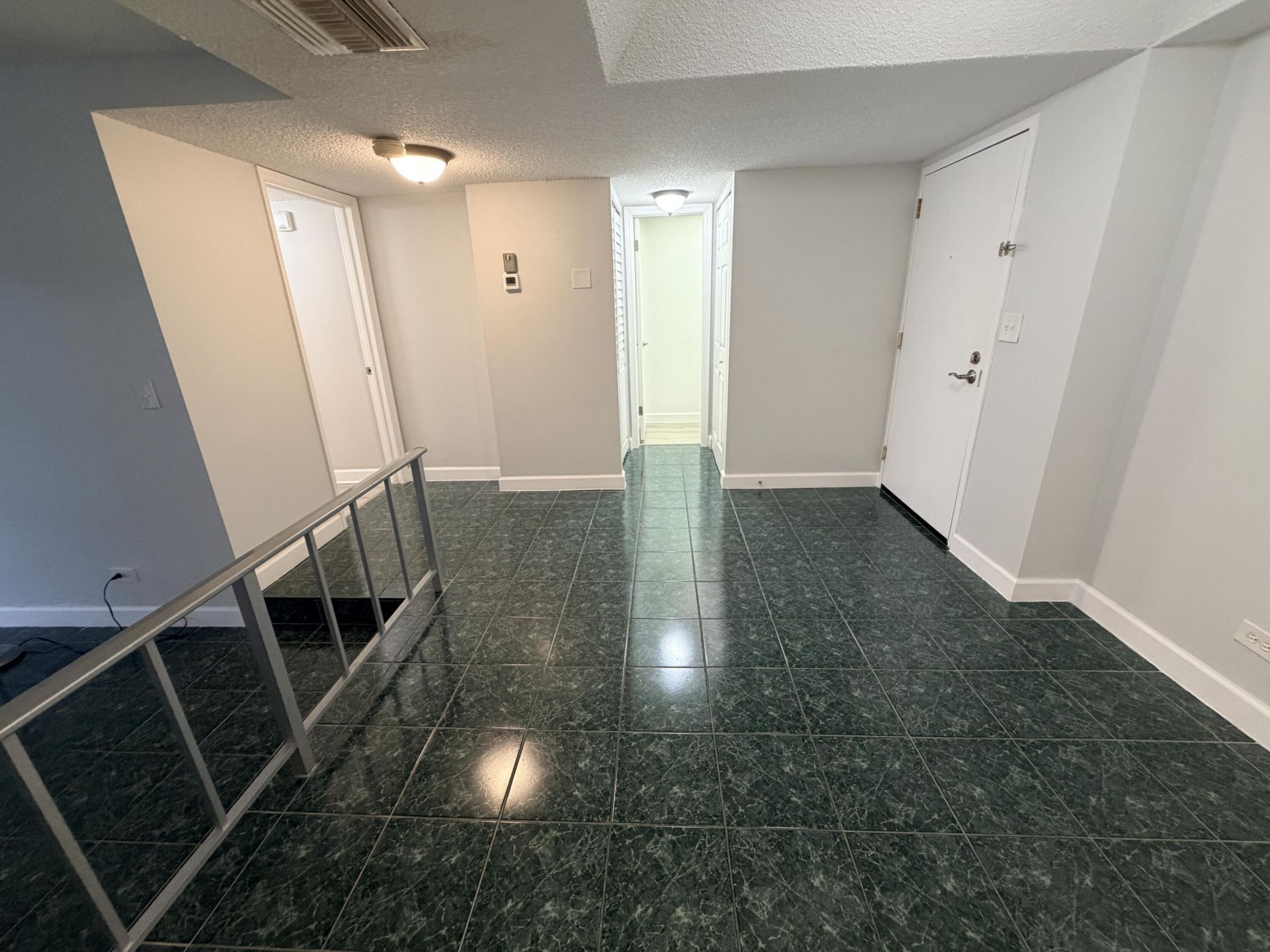 3740 Inverrary Drive, Unit 2Y, Lauderhill, FL 33319 Photo