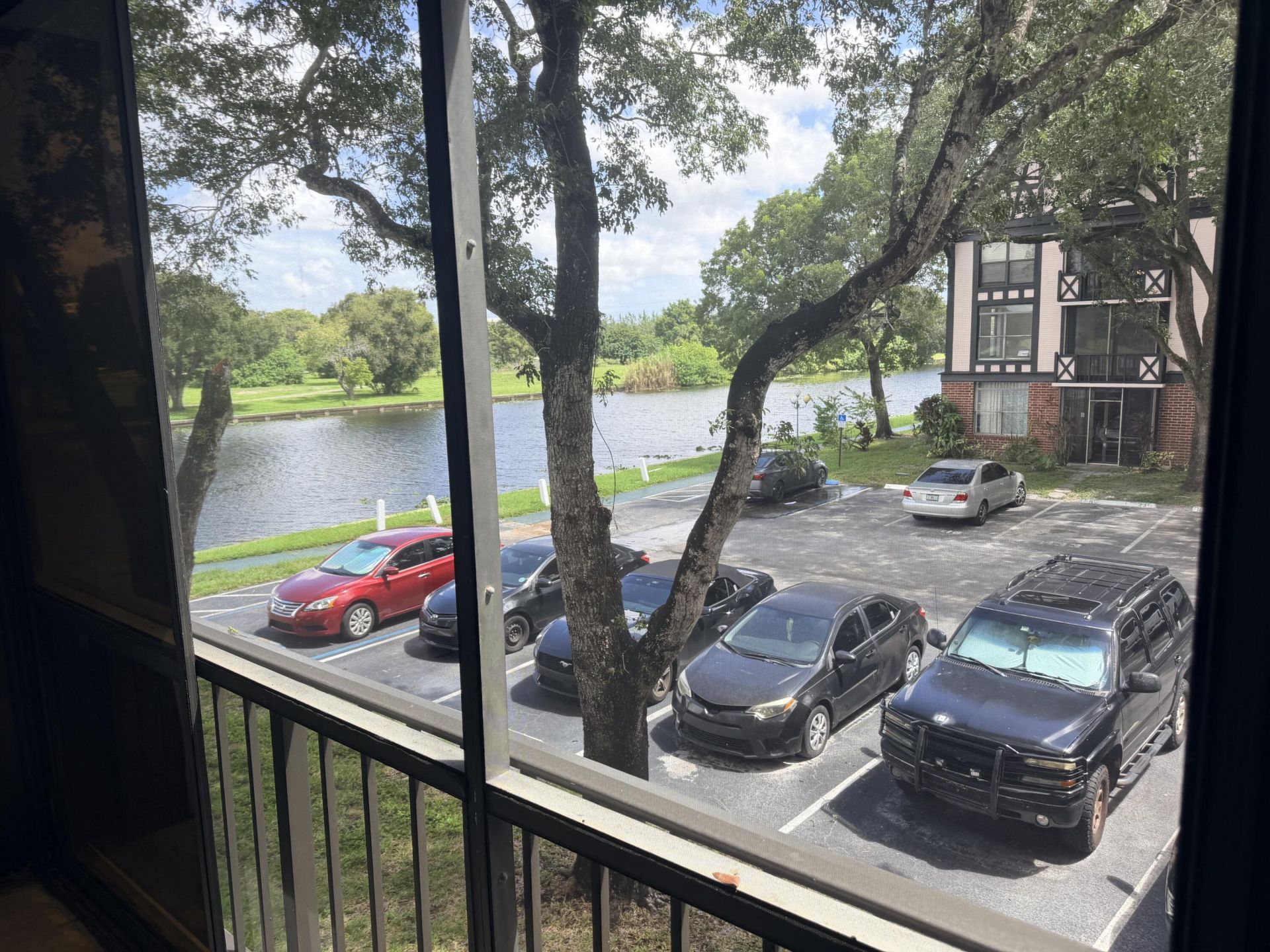3740 Inverrary Drive, Unit 2Y, Lauderhill, FL 33319 Photo