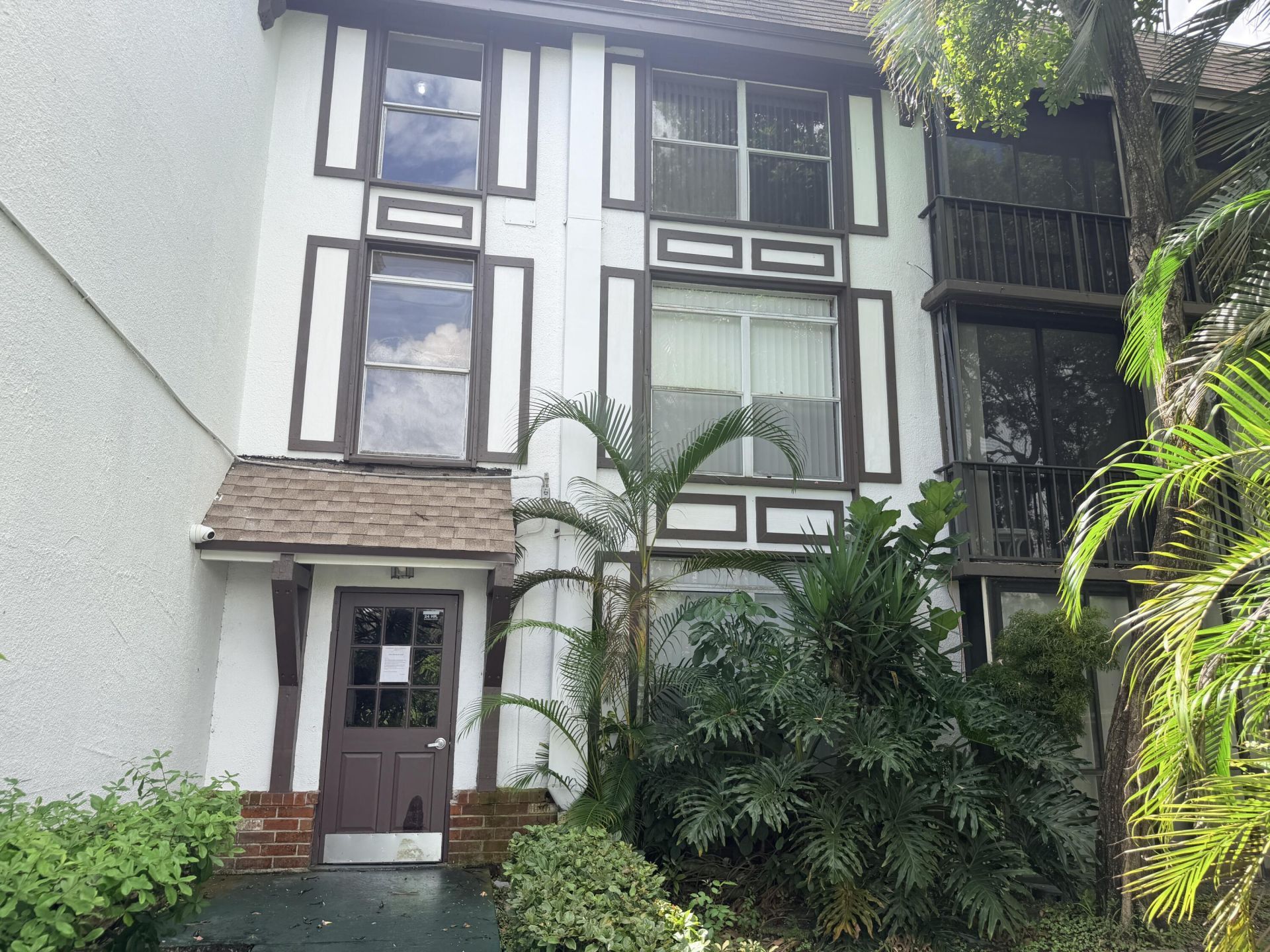 3740 Inverrary Drive, Unit 2Y, Lauderhill, FL 33319 Photo