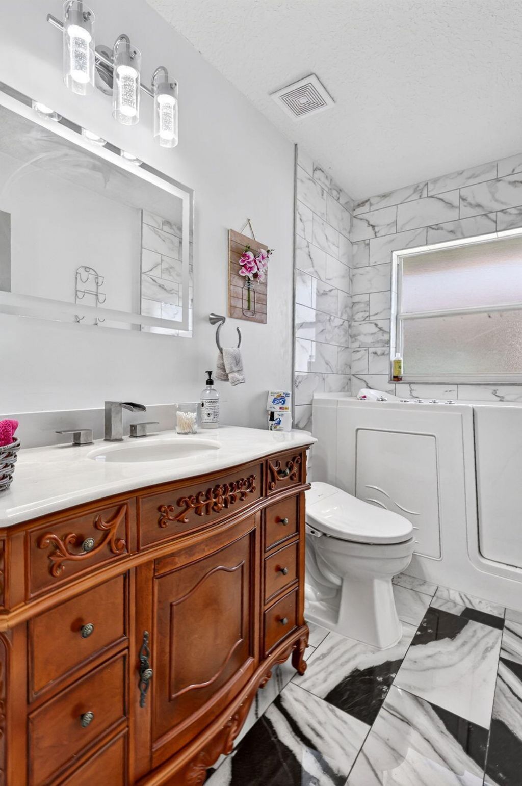 189 NE Sagamore Terrace, Port Saint Lucie, FL 34983 Photo