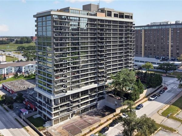600 Admiral Boulevard, Unit 405, Kansas City, MO 64106
