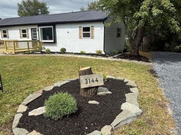 3144 SPRING ROAD, CARLISLE, PA 17013