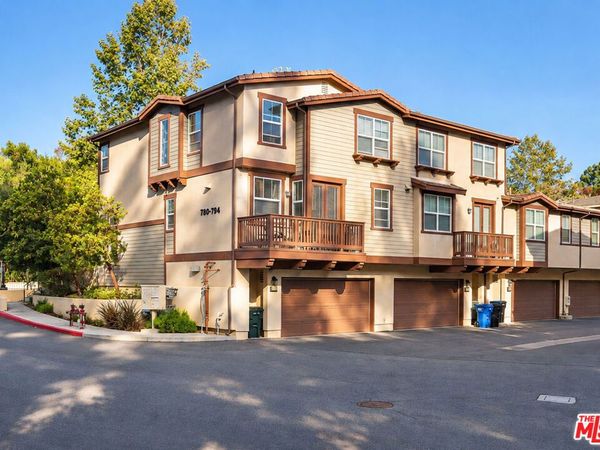780 Tennis Club Lane, Thousand Oaks, CA 91360