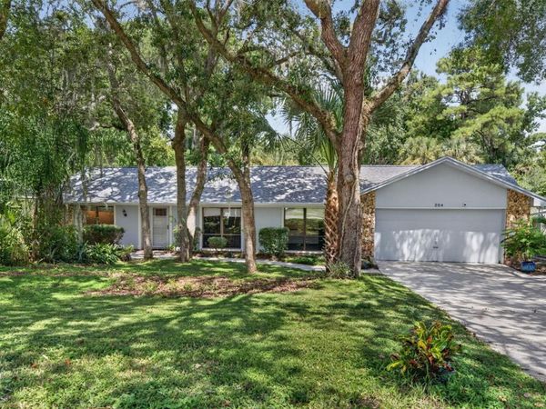204 RIVERBEND BOULEVARD , LONGWOOD, FL 32779