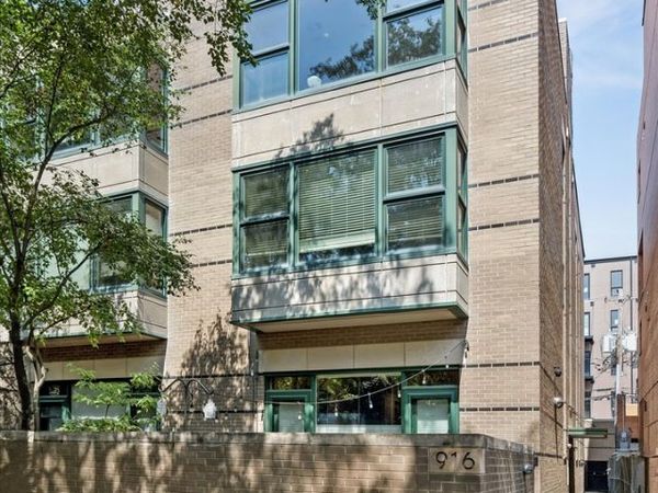 916 W Fletcher Street , Unit C, Chicago, IL 60657