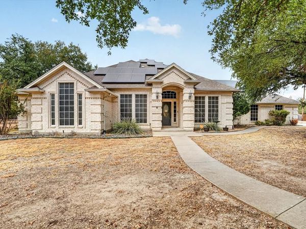 197 Deer Creek Drive, Aledo, TX 76008