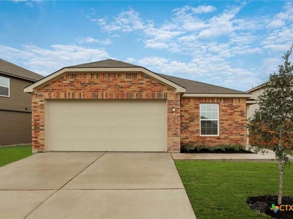 301 Crescent Park Drive , Jarrell, TX 76537