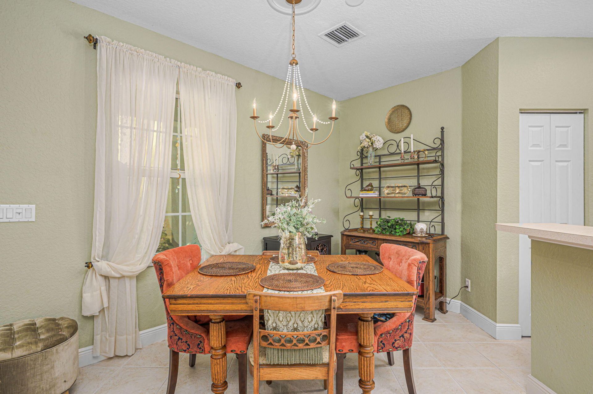 2036 SE Avon Park Drive, Port Saint Lucie, FL 34952 Photo
