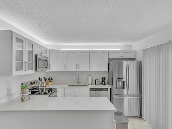 2228 WHITE PINE Circle, Unit A, Greenacres, FL 33415