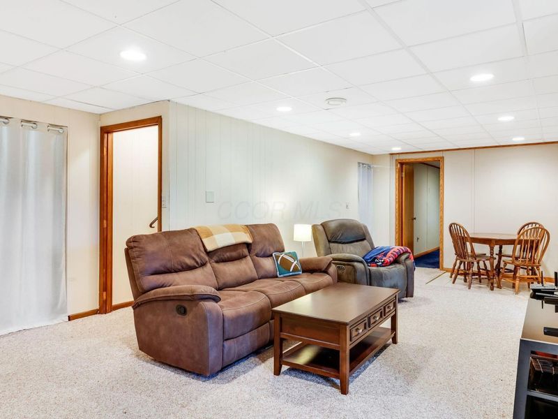 275 Pinetree Drive NE, Granville, OH 43023 Photo 38
