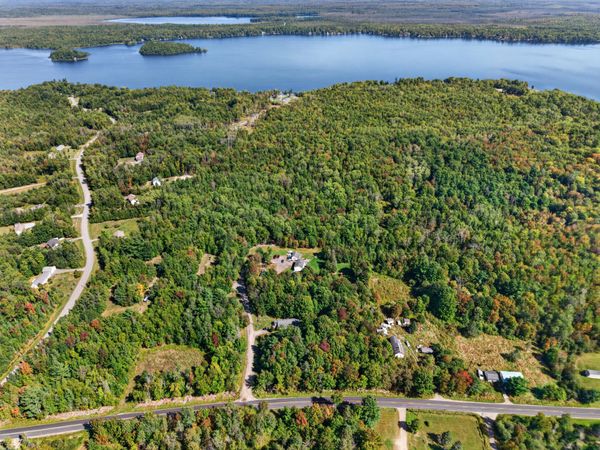14 Skidgel Road , Glenburn, ME 04401