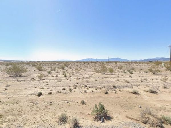 961 W Marva Lane , Pahrump, NV 89060