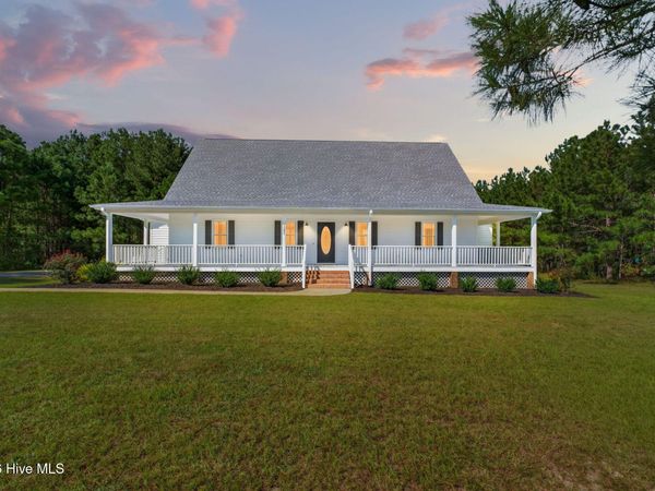 1200 Honeycutt Road , Willow Spring, NC 27592